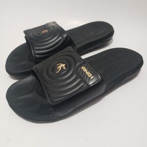 AND1 Men's Size 12 Adjustable Strap Athletic Swirl Slide Sandal Black And Gold.